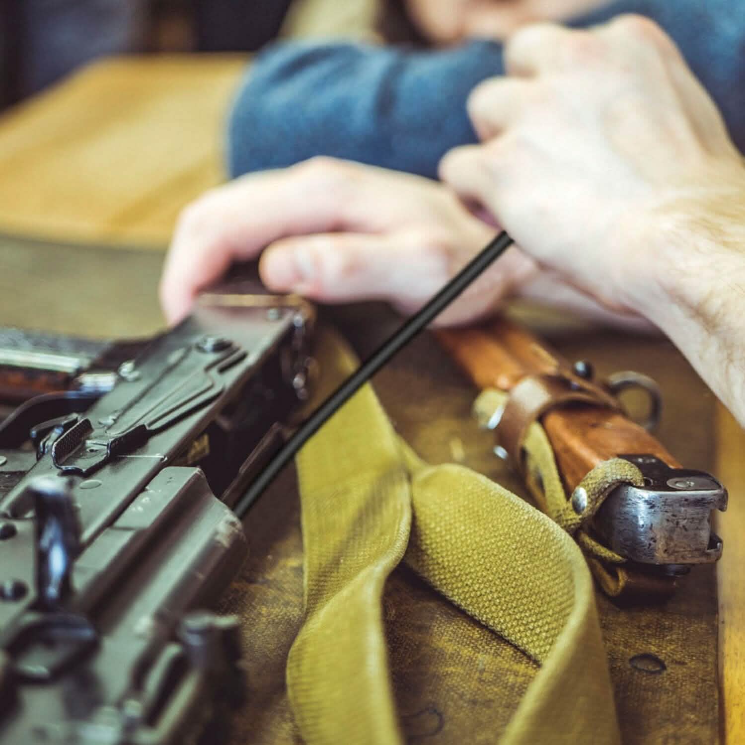 Universal Gun Cleaning Kit with 39.3" Flex Cable Brass Rod