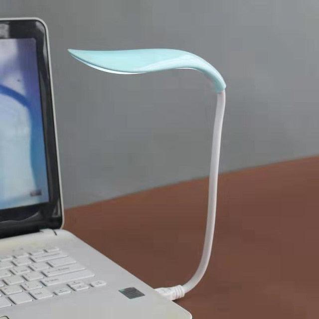 USB LED Read Study Work Desk Plug-in Light Lamp Touch Telescopic Portable Foldable Light Night Light Eye Protection Desk Light Decorative Table Lamp Cute Study Lamps for Bedroom Décor