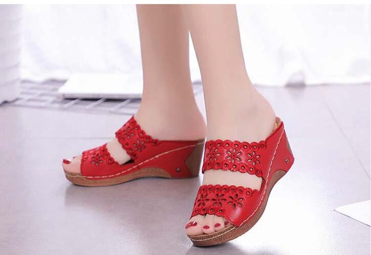Woman Sandals For Beach Slip On Fashion Sandals Women Thick Bottom Footwear Flat Sandals Soft Leather Vintage Summer Casual Non-Slip Beach Platform Shoes Sandals