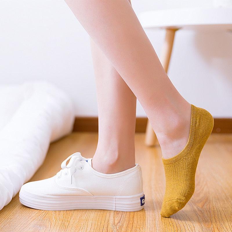 Women's Cute Cotton Invisible No Show Non-Slip Summer Candy Solid Color Silicone Short Socks Fashion Thin Ankle Boat Socks